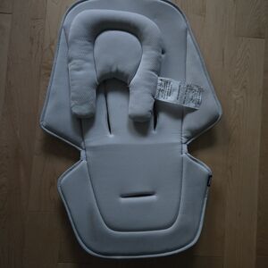 Thule Newborn Stroller Insert Inlay